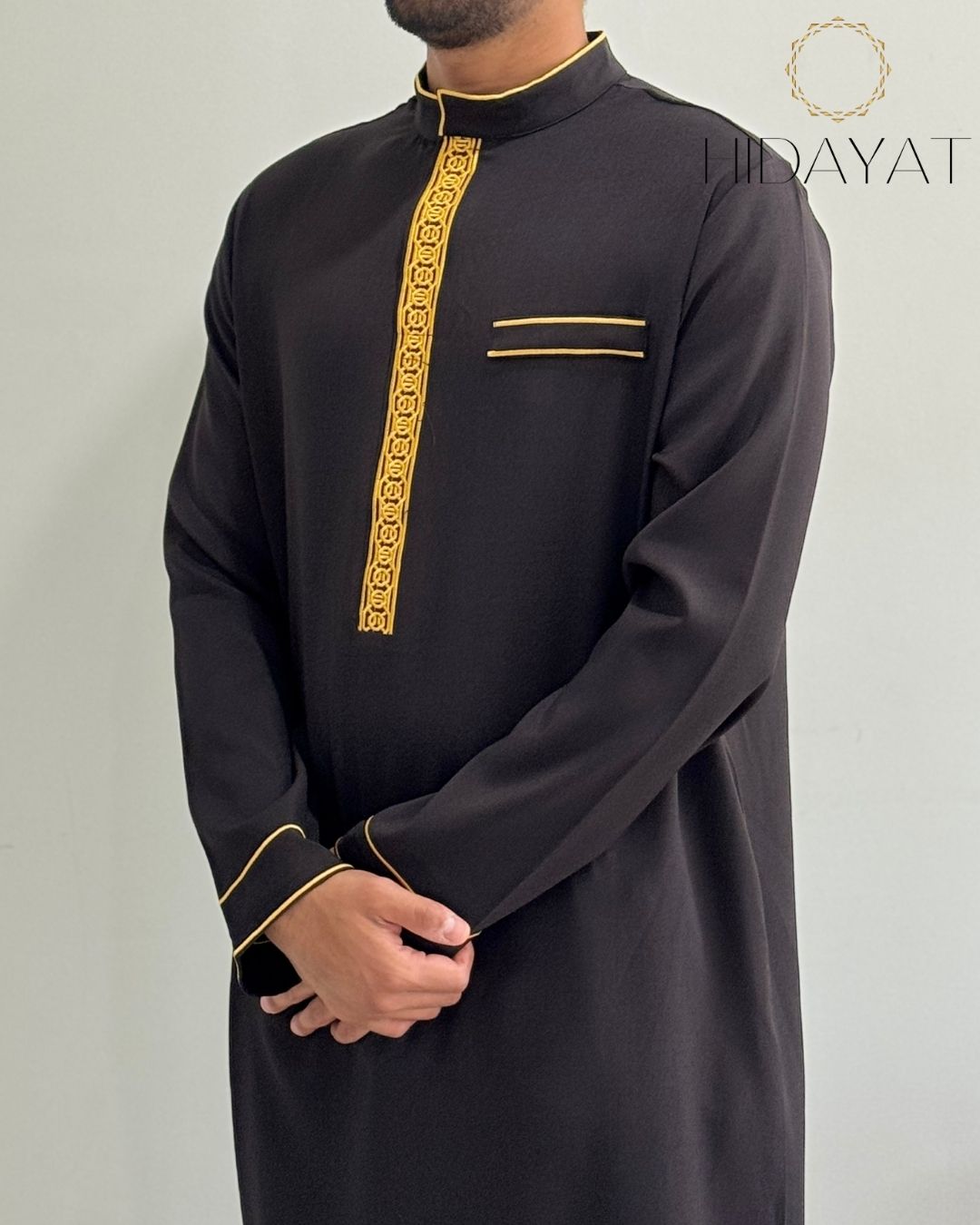 Karim Thobe – Black