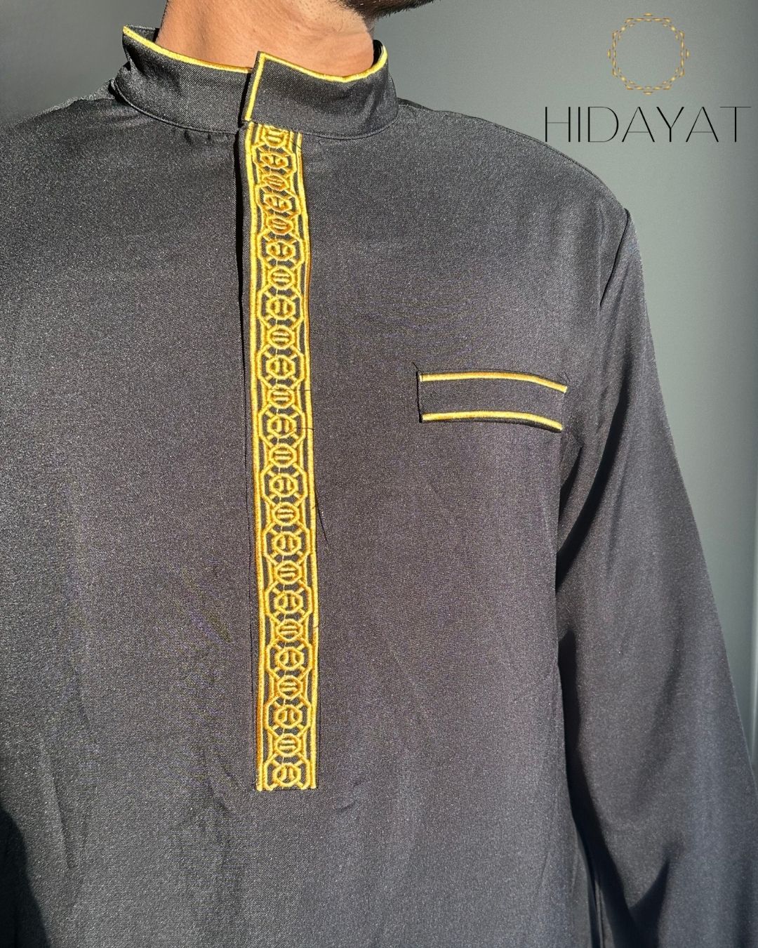 Karim Thobe – Black