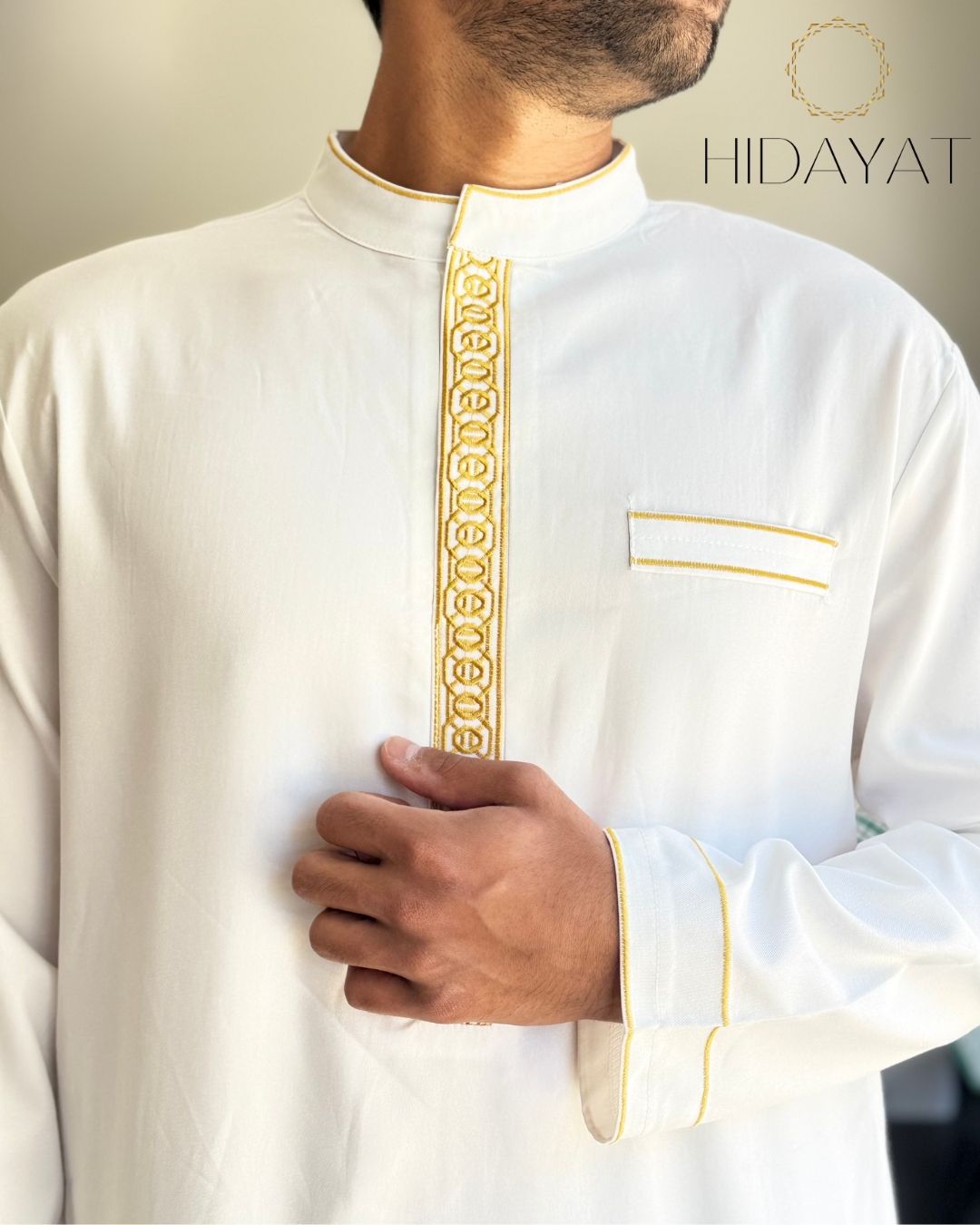 Karim Thobe – White