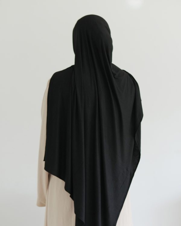 HIDAYAT black premium jersey hijab clean drape styling look