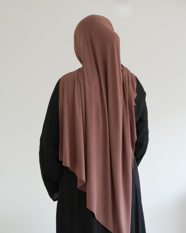 HIDAYAT root bear warm chestnut brown premium jersey hijab clean drape styling look