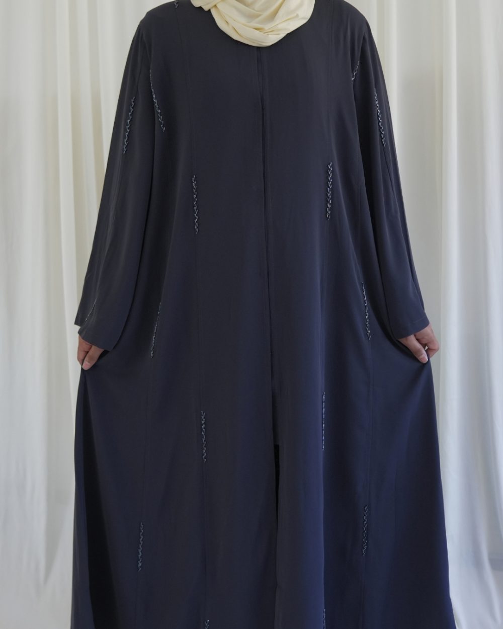 Aaisha Abaya – Dusty Grey