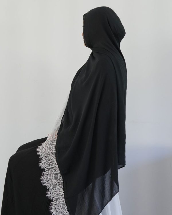 Lace Modal Black Hijab Set With White Lace