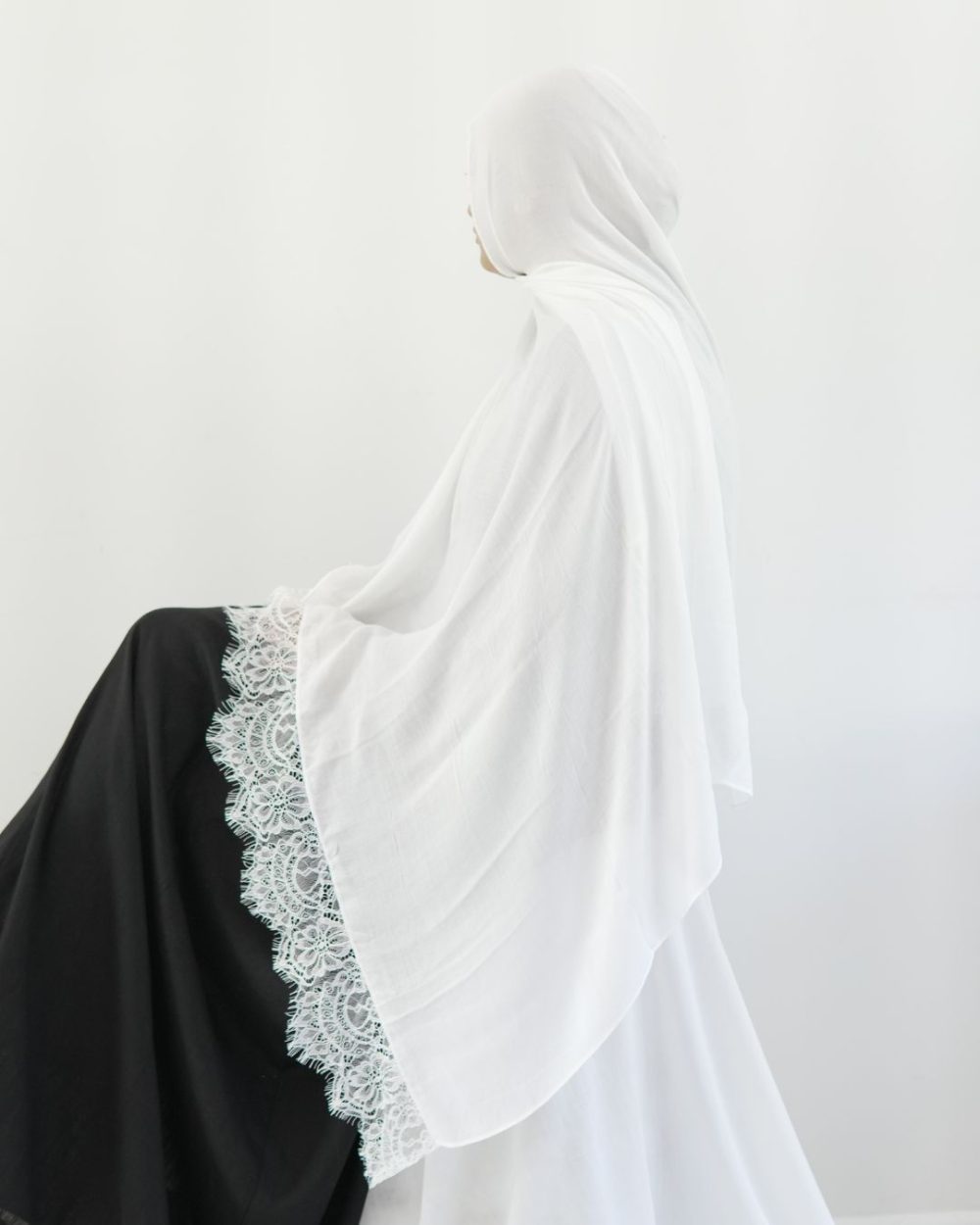 Lace Modal White Hijab Set