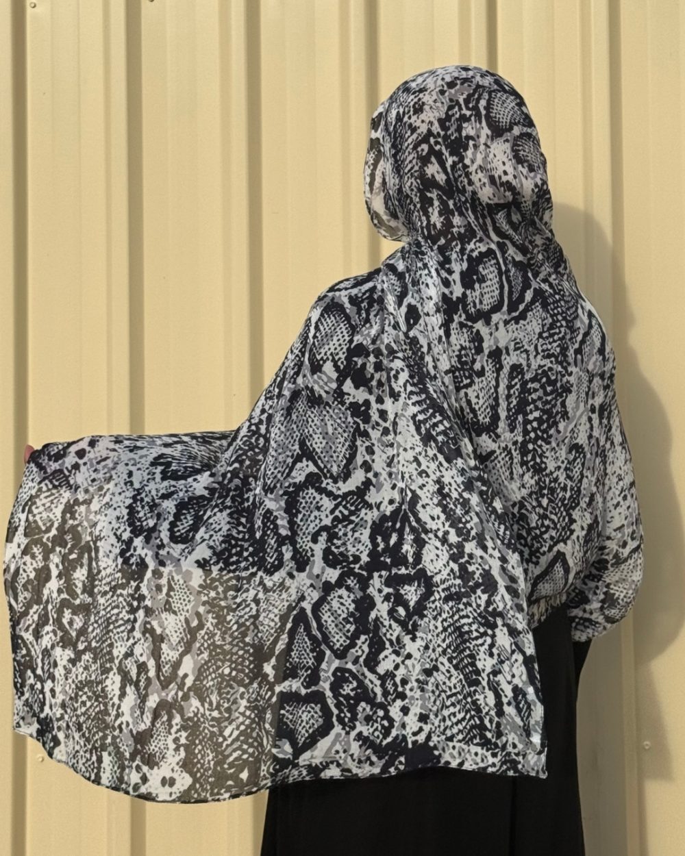 Printed Modal Hijab – Black Coral